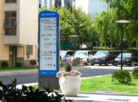 吉安哪些因素影响宣传栏的制作？